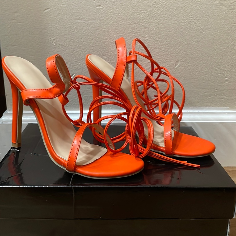 SHEIN Tie Leg Stiletto Heeled Sandals